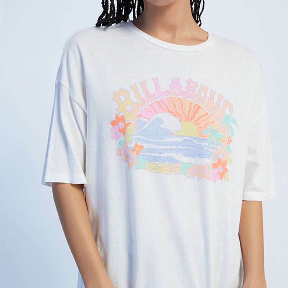 Billabong White Tee with Vibrant Beach Print